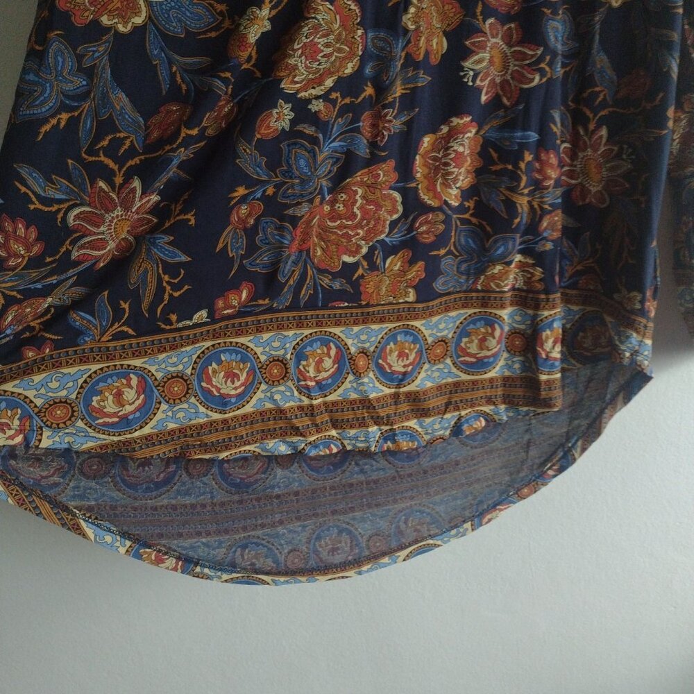 Lucky Brand Floral Blouse L Navy Tan Knit Relaxed Fit Tunic Top - Picture 5 of 9